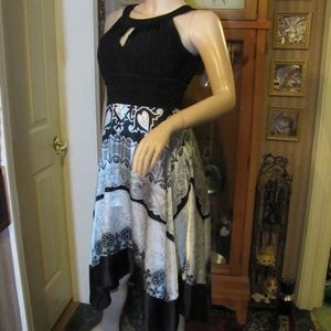 Signature by Sangria Black & Gray Dress size 10P